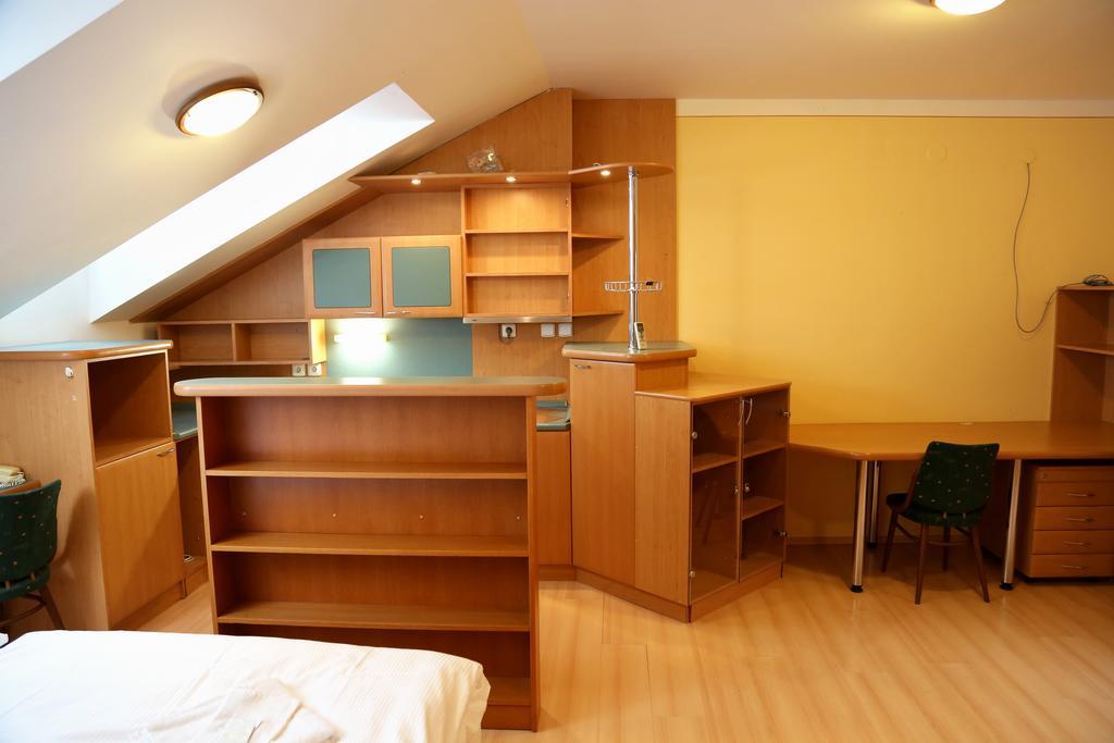 Apartments Kromeriz Room photo